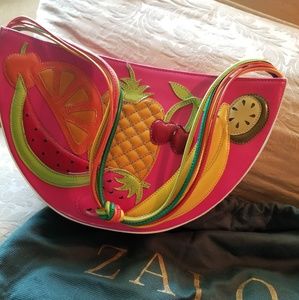 Zalo fruit purse